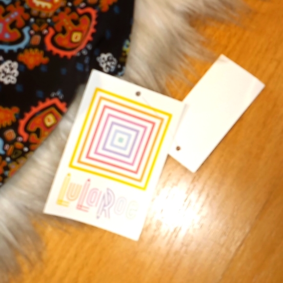 LulaRoe Joy Abstract Print  Duster Vest - Picture 10 of 12